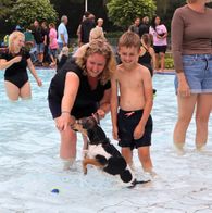 Zwemmen met honden, 17-9-2023 136